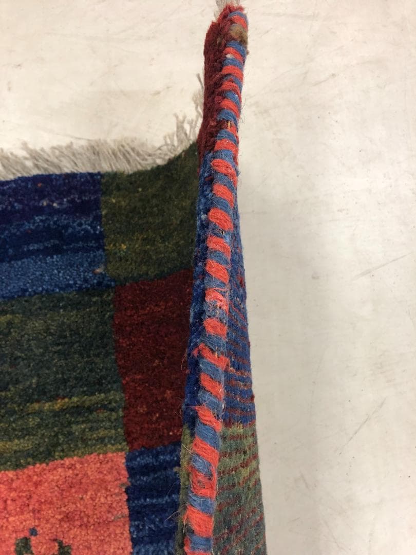 ギャベ イラン産 60×90 K-11