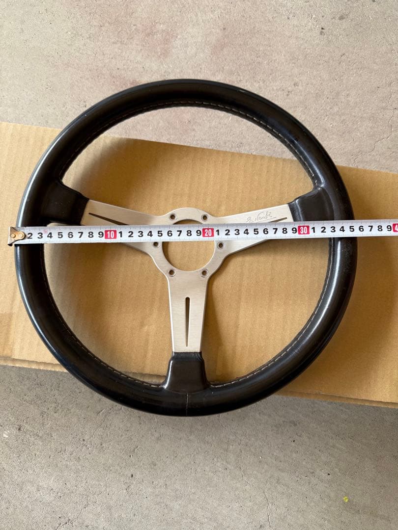 NARDI クラシック レザーステアリング 36パイ