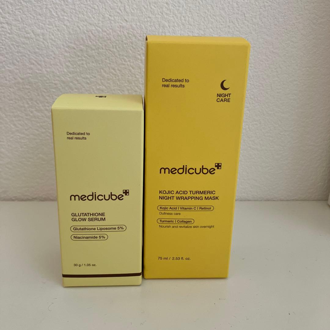 メディキューブ　BOOSTER PRO 美顔器 ピンク セット