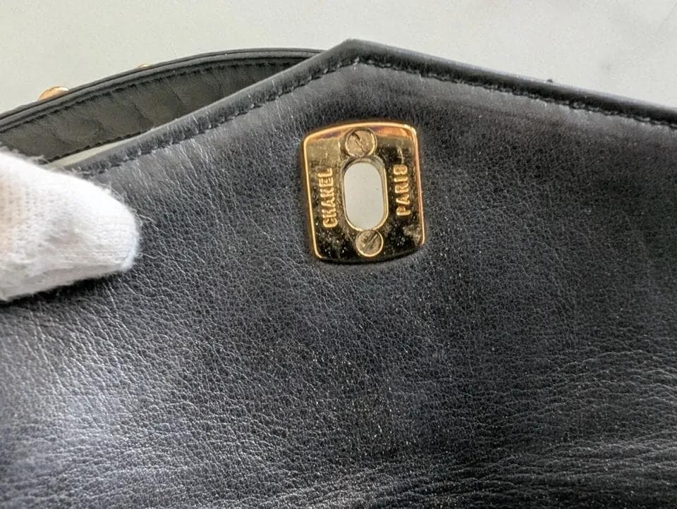 シャネル ウエストポーチ マトラッセ ラムスキン ヴィンテージ 黒