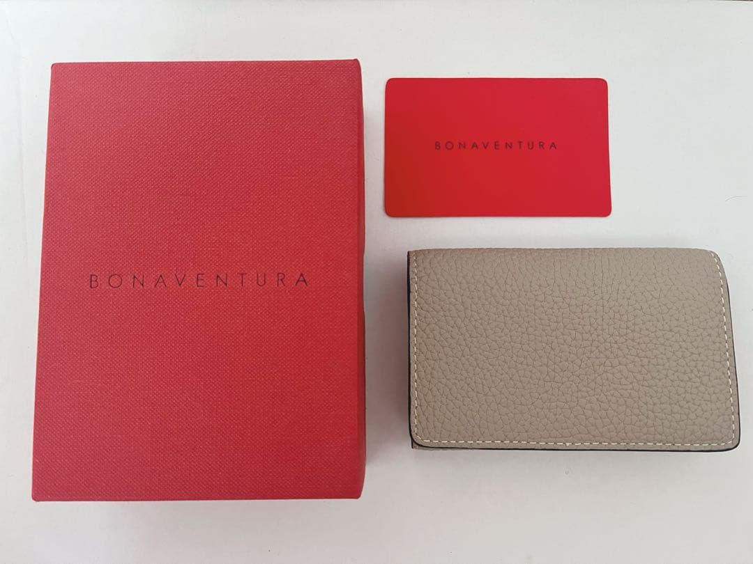 【連休限定値下げ】美品　ボナベンチュラ　名刺入れ　スリーブ付きカードケース