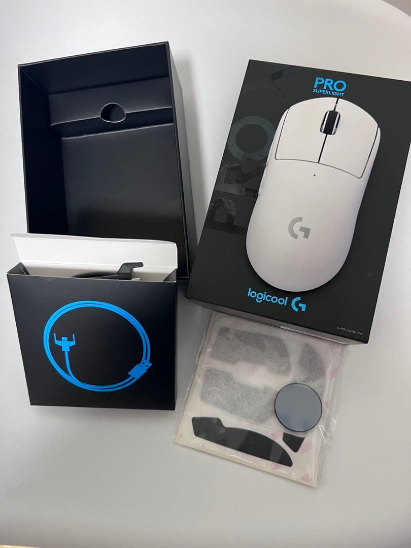 GPRO SUPERLIGHT White ホワイト