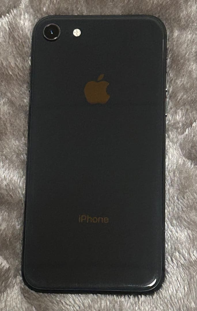 iPhone８64GB
