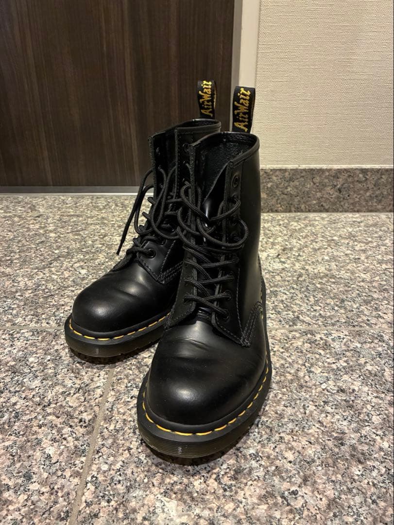 【美品】ドクターマーチン ブーツ 24.0cm