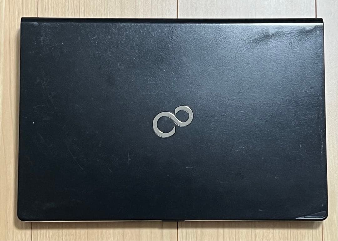 ノートパソコン 富士通LIFEBOOK S935 第5世代Core i5