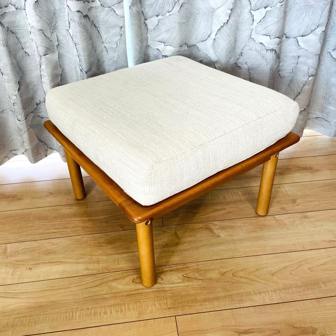 ニトリ　オークエスト　スツール　オットマン　木製