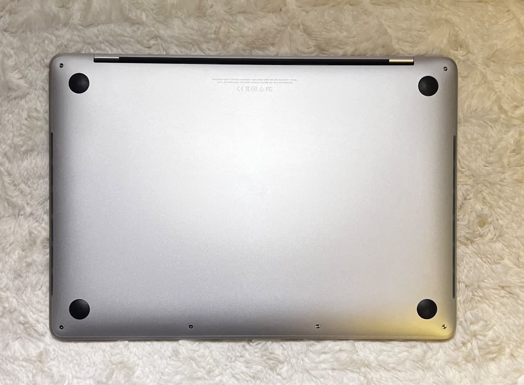 MacBook本体 MacBook Pro 13-inch i7 16GB 2TB Windows