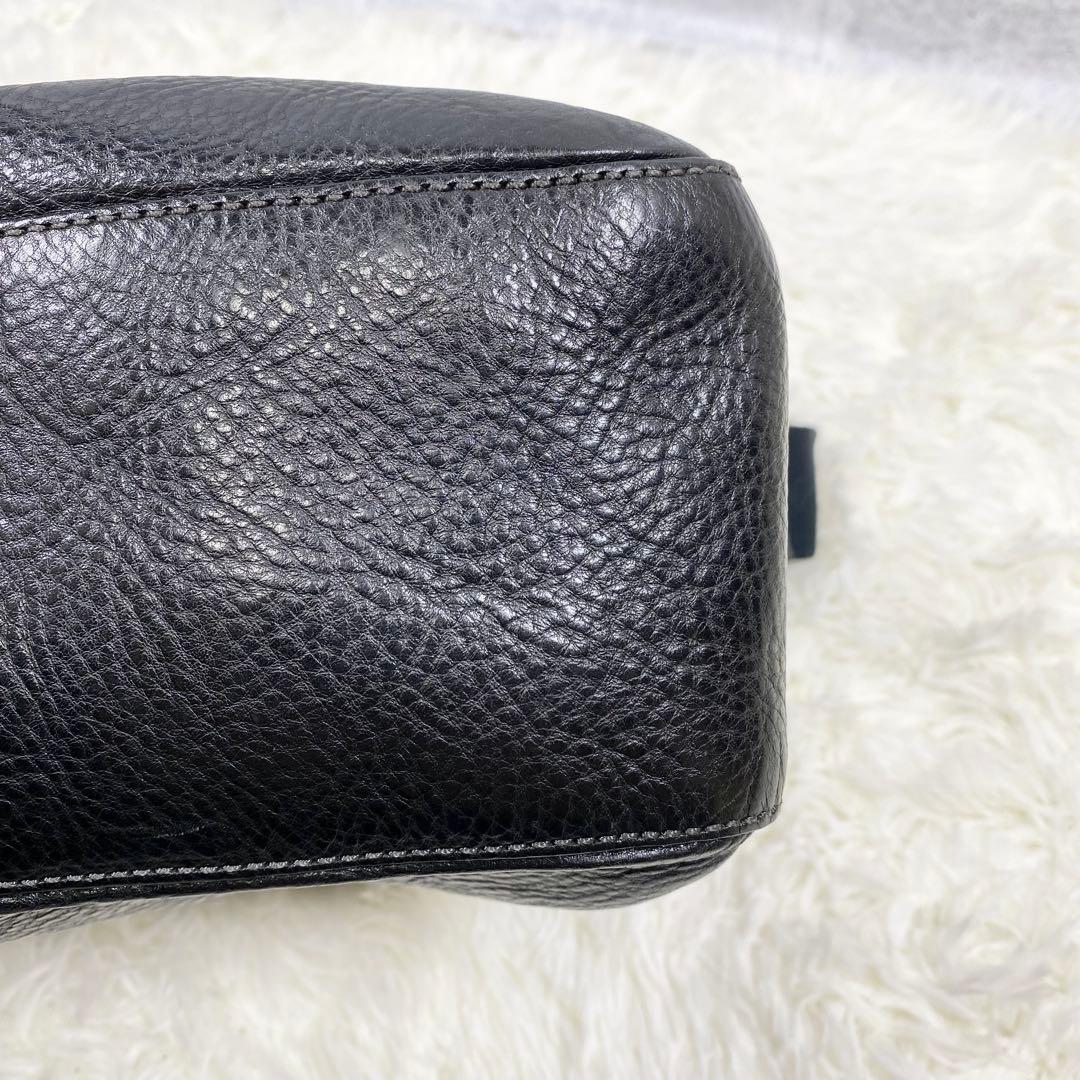 TOD’S トッズ　ショルダー　メッセンジャー　バッグ　A4 シボ革　ブラック