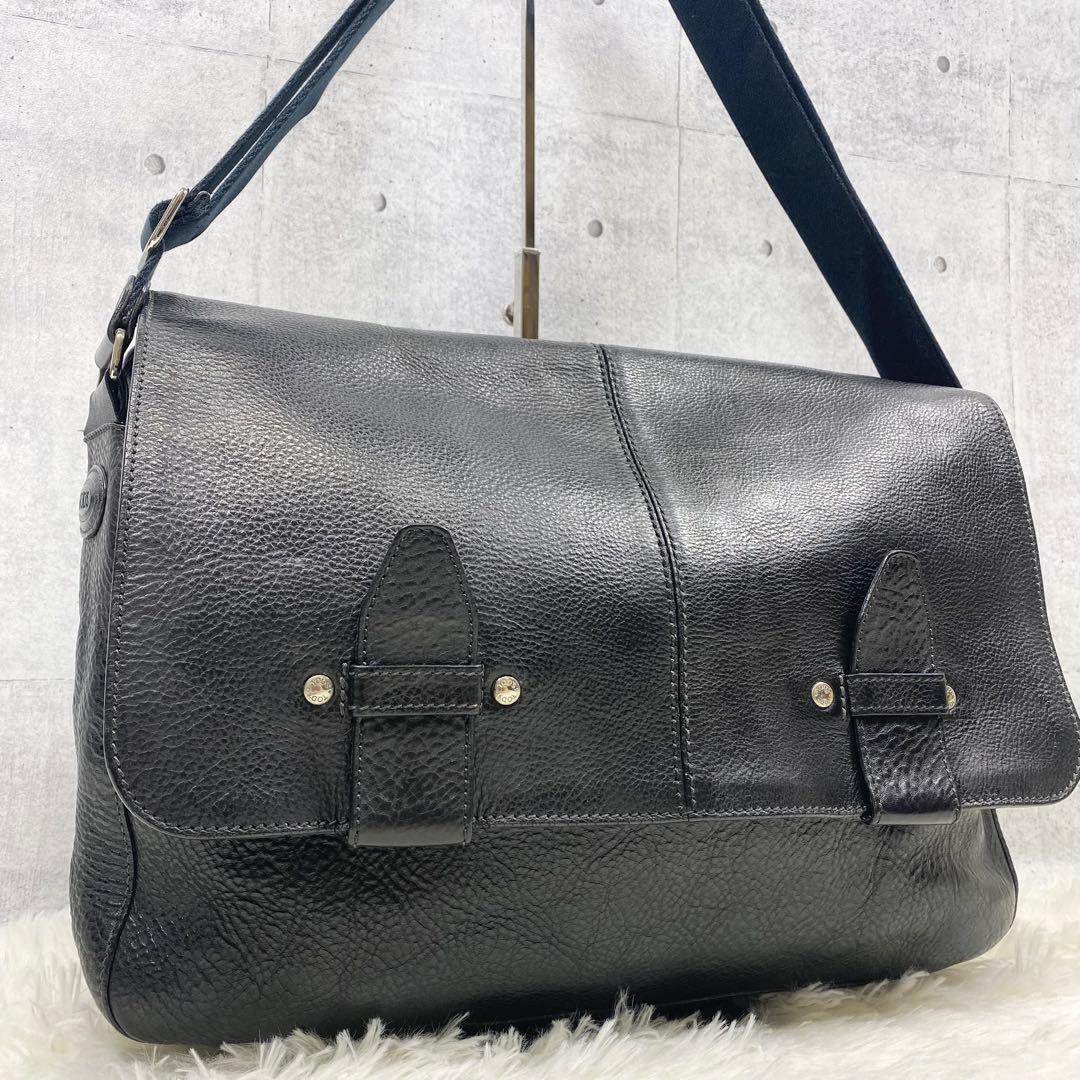 TOD’S トッズ　ショルダー　メッセンジャー　バッグ　A4 シボ革　ブラック