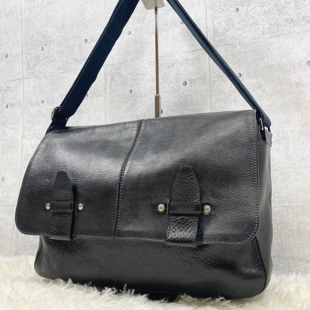 TOD’S トッズ　ショルダー　メッセンジャー　バッグ　A4 シボ革　ブラック