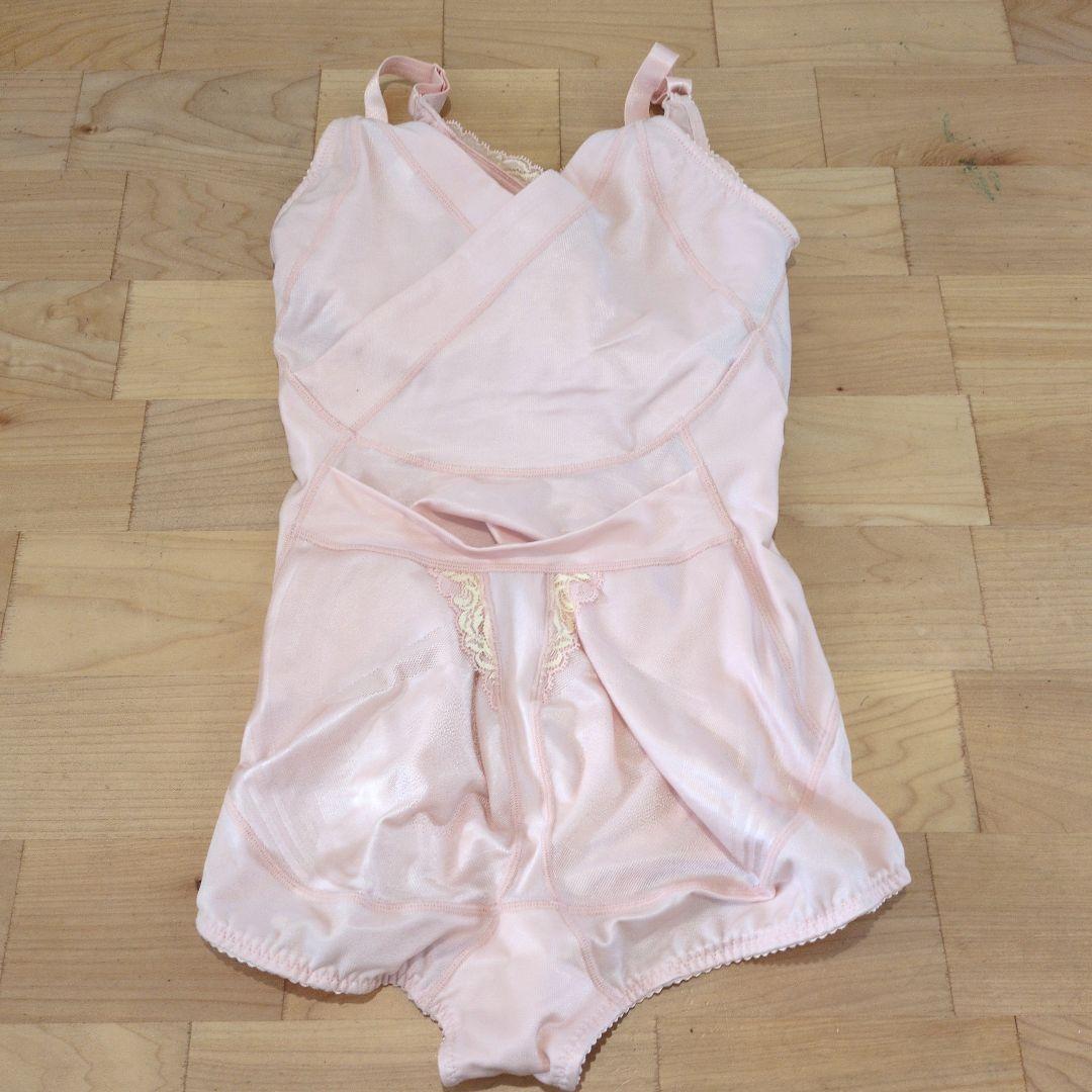 マルコ ボディスーツとショーツセット