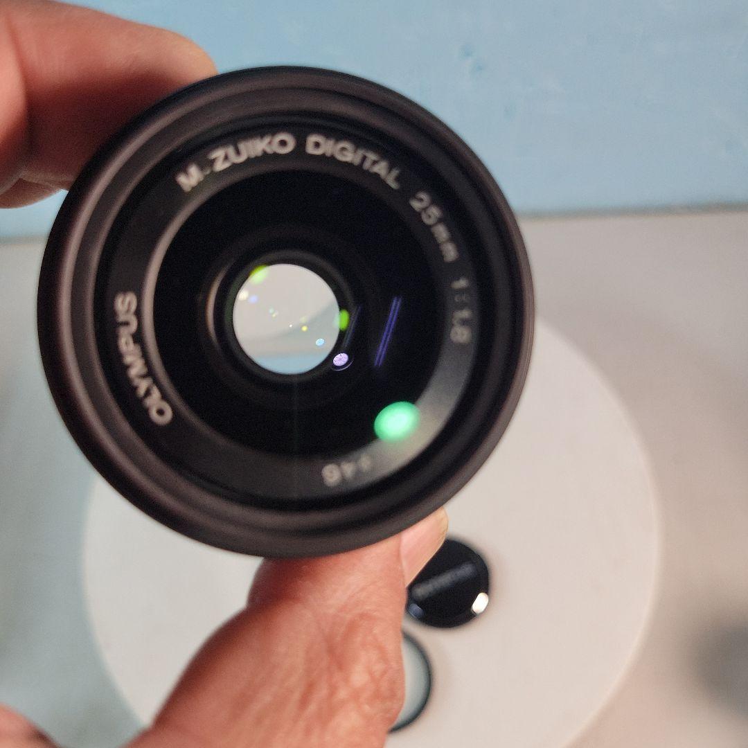 OLYMPUS M.ZUIKO DIGITAL 25mm F1.8 Φ46レンズ