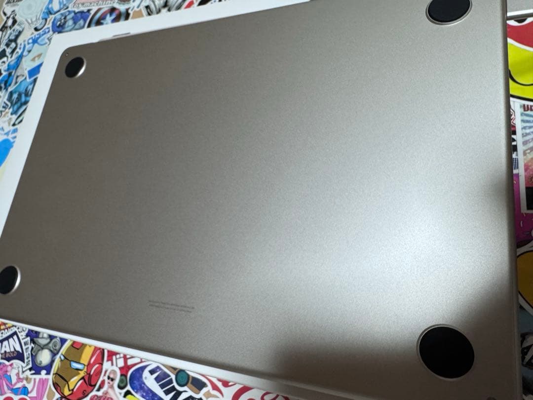 MacBook Air M4 スターライト