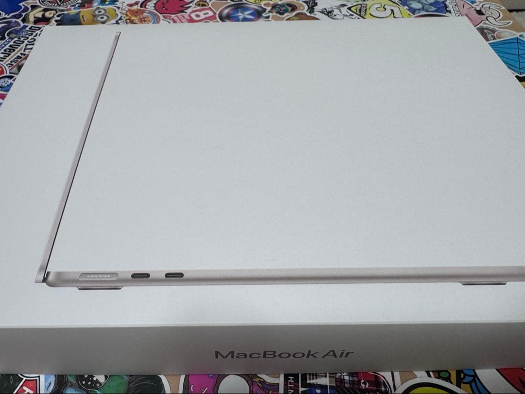 MacBook Air M4 スターライト
