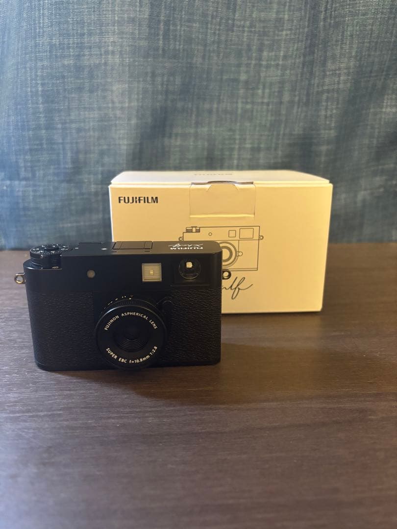 【Ryoさま専用】FUJIFILM Xhalf ブラック