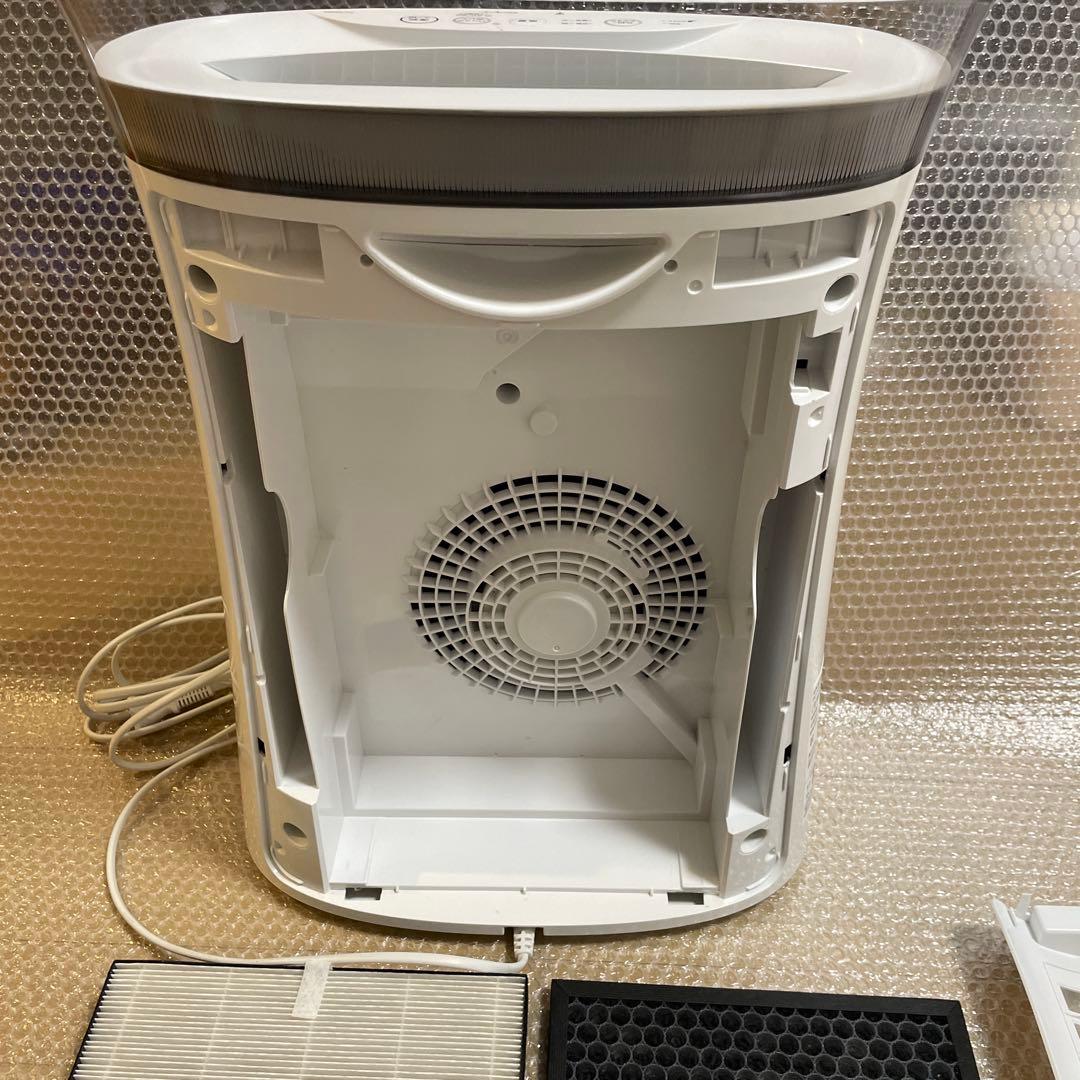 美品　シャープ 空気清浄機 ホワイト
