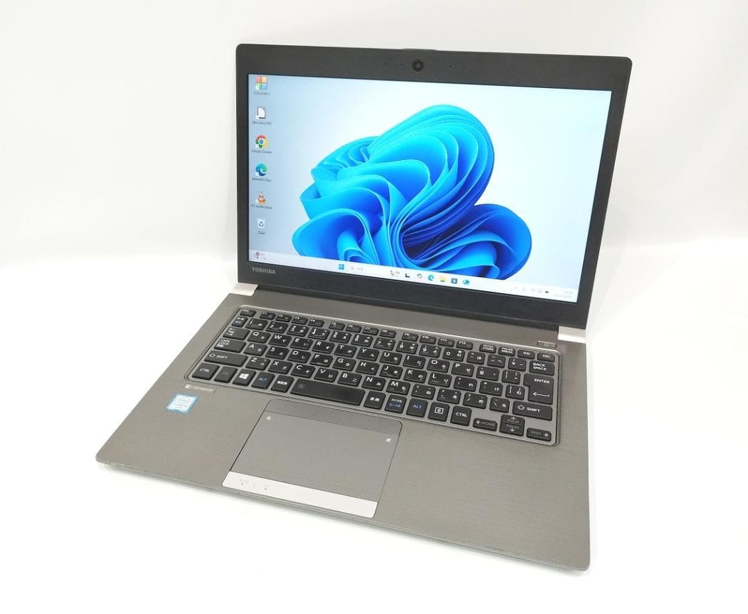 13.3FHD R63/D 6世代Core I5 8GB 256GB W11