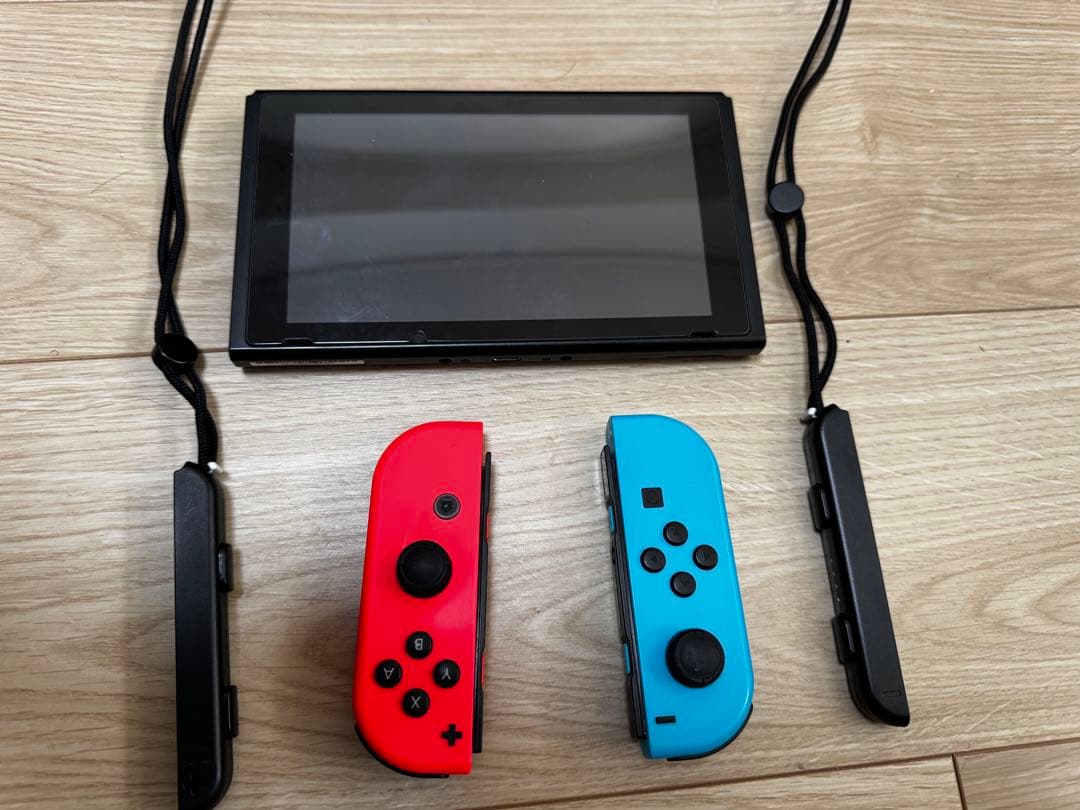 Nintendo Switch 本体 青/赤ジョイコン