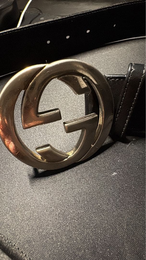 Gucci ブラックレザーベルト　rwggg1999