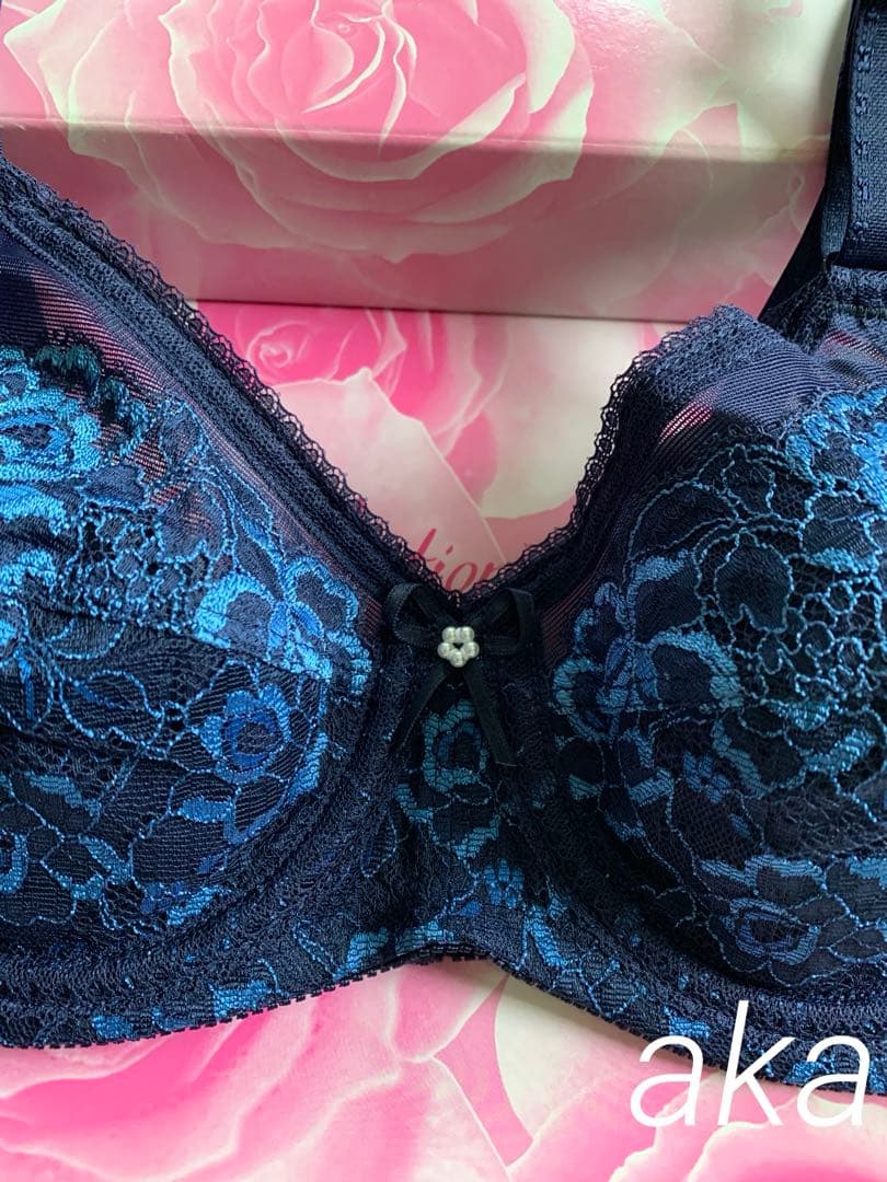 シャンデールサファイアブルーC85ブラジャー新品未使用