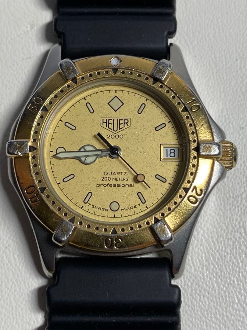 bscになります　旧HEUER ホイヤー2000 プロ　ムーブ新品交換済