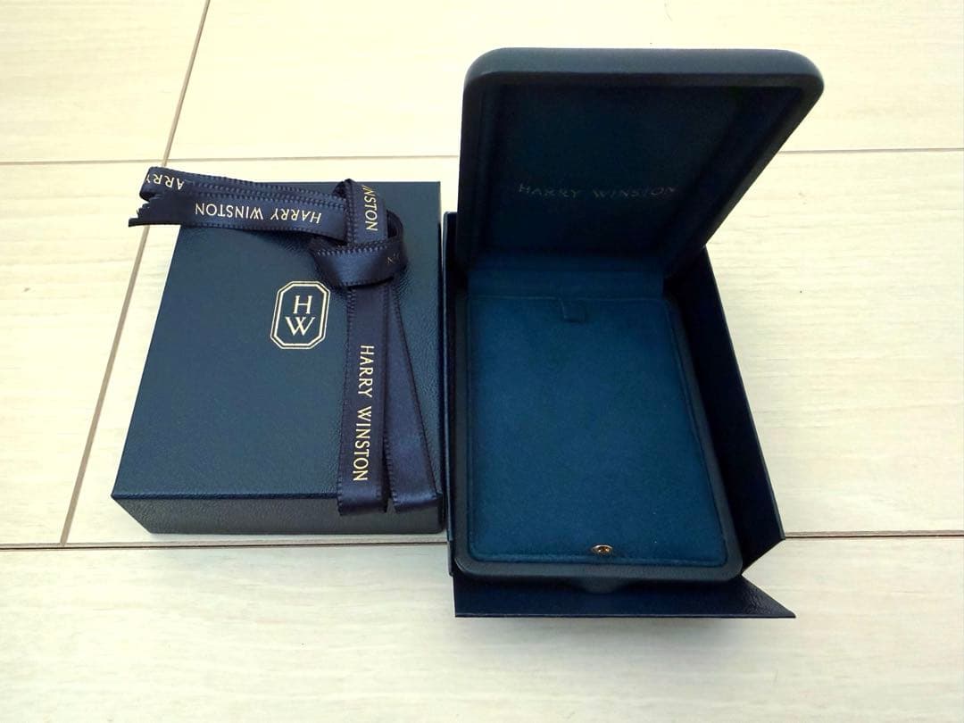 ハリーウィンストン　空箱　美品 Harry Winston