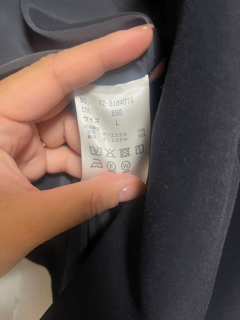 プラステ　ネイビー Lサイズ パンツスーツ