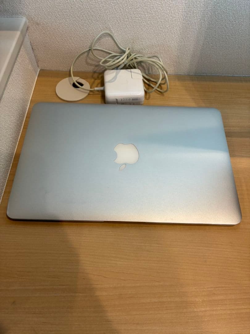 Macbook air 11 インチ(2015-Early) 傷なし美品