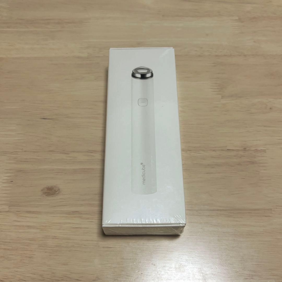 medicube AGE-R Booster Pro Mini ホワイト