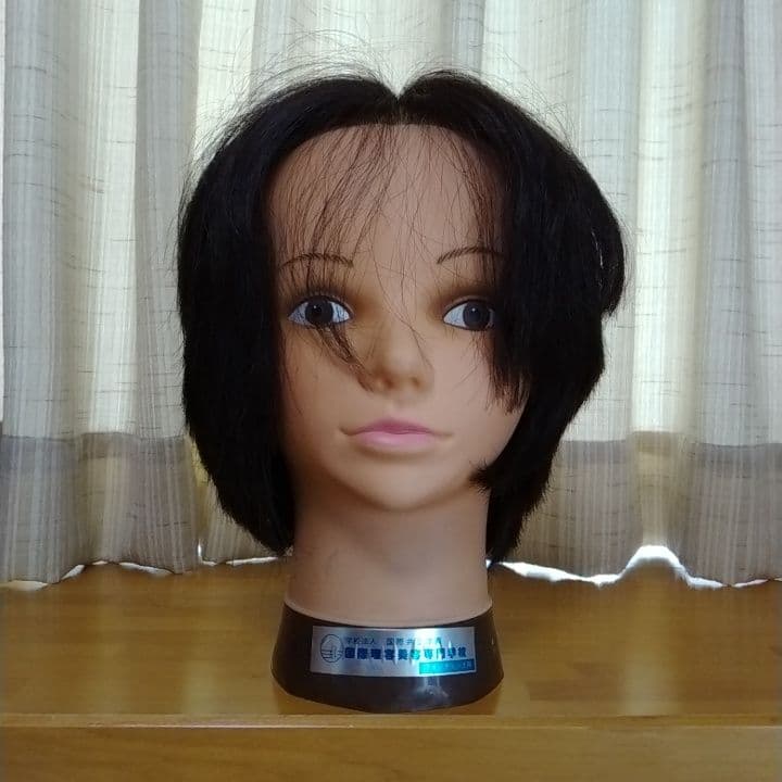 美容師ウイッグ