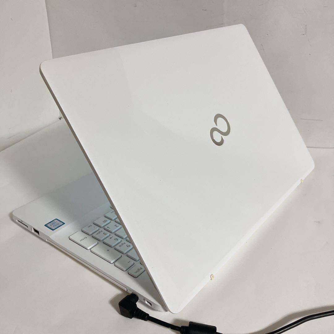 富士通 7世代 Corei5 SSD512GB 16GB　Win11