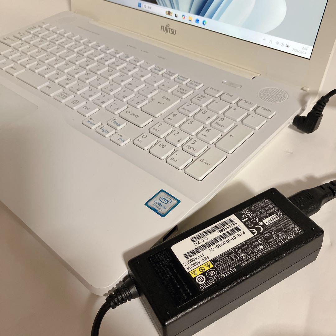 富士通 7世代 Corei5 SSD512GB 16GB　Win11