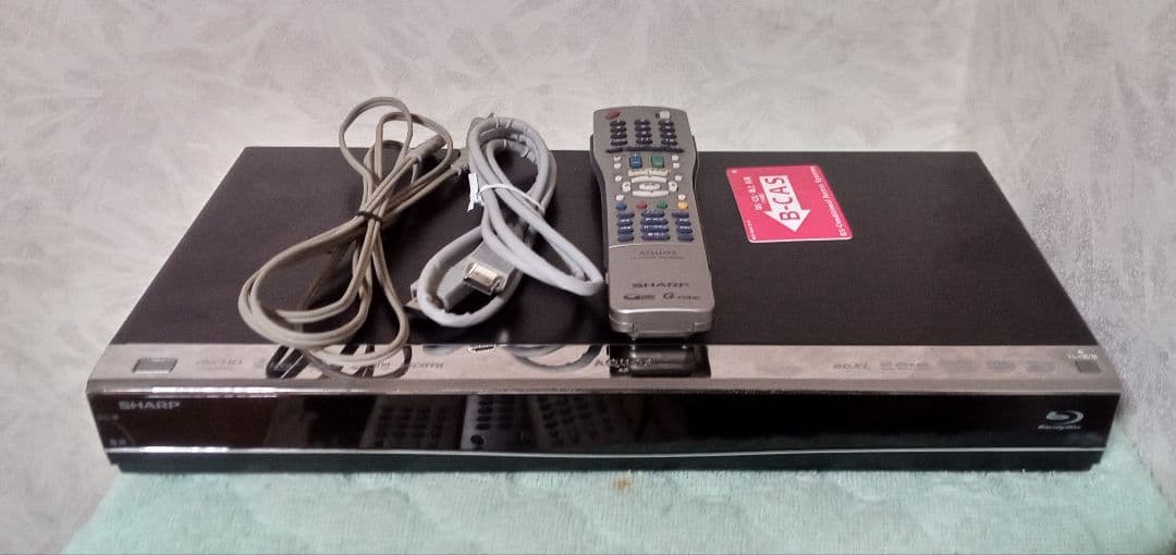 シャープ　BD-W1500　W録　1TB