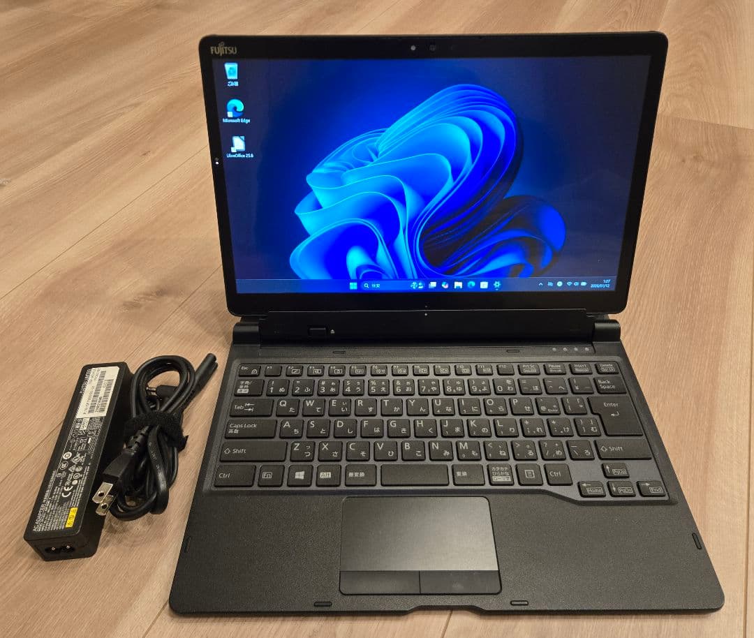 【特価・お絵描きタブレット】ARROWS Tab 専用タッチペン＆キーボード付属