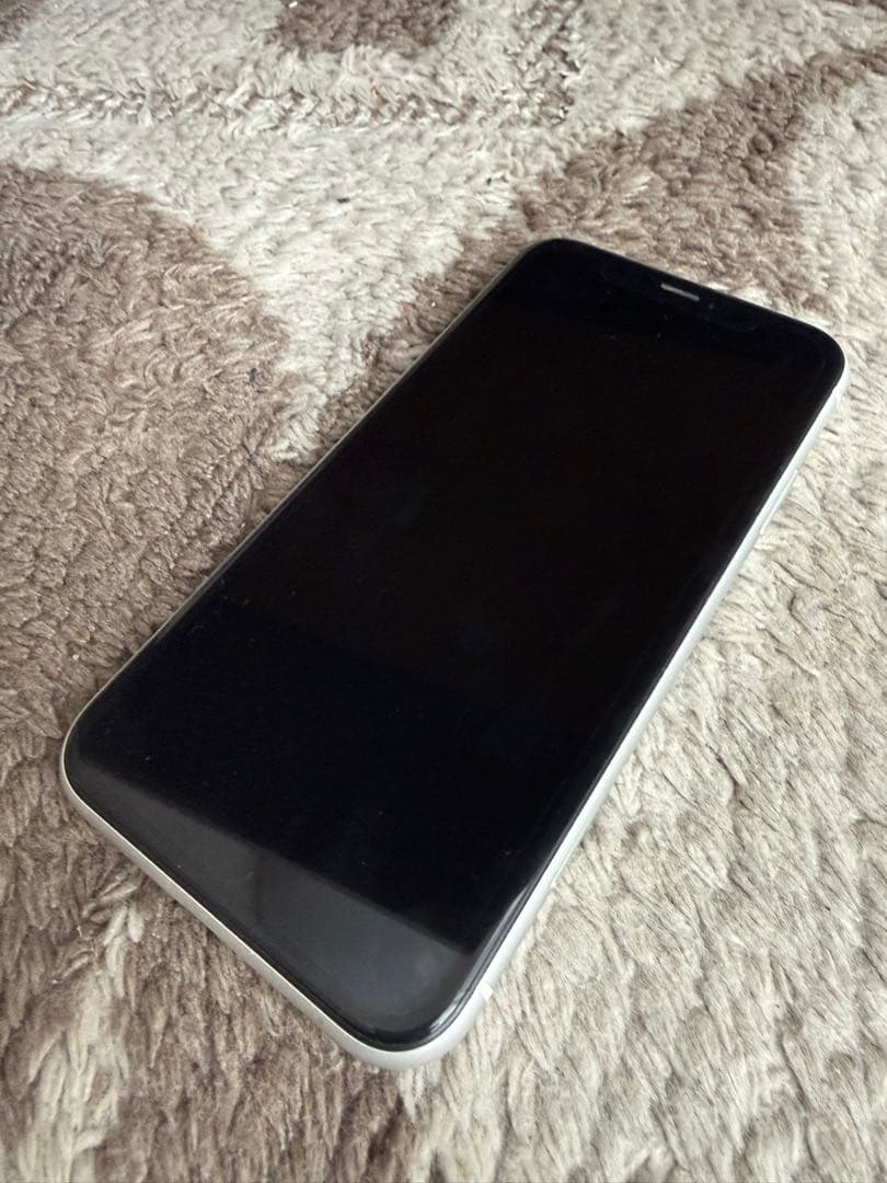 Apple iPhone XR 64GB ホワイト 本体