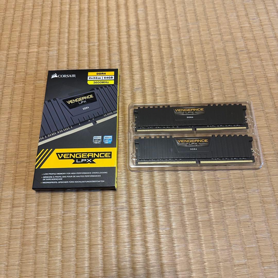 ヒ*ん様 CORSAIR DDR4 32GB×2 3600MHz VENGEAN