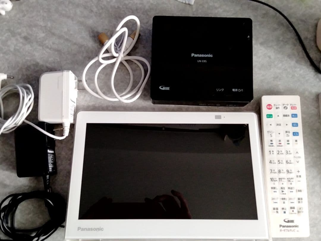 Panasonic UN-10E8D パナソニック プライベート ビエラ BS