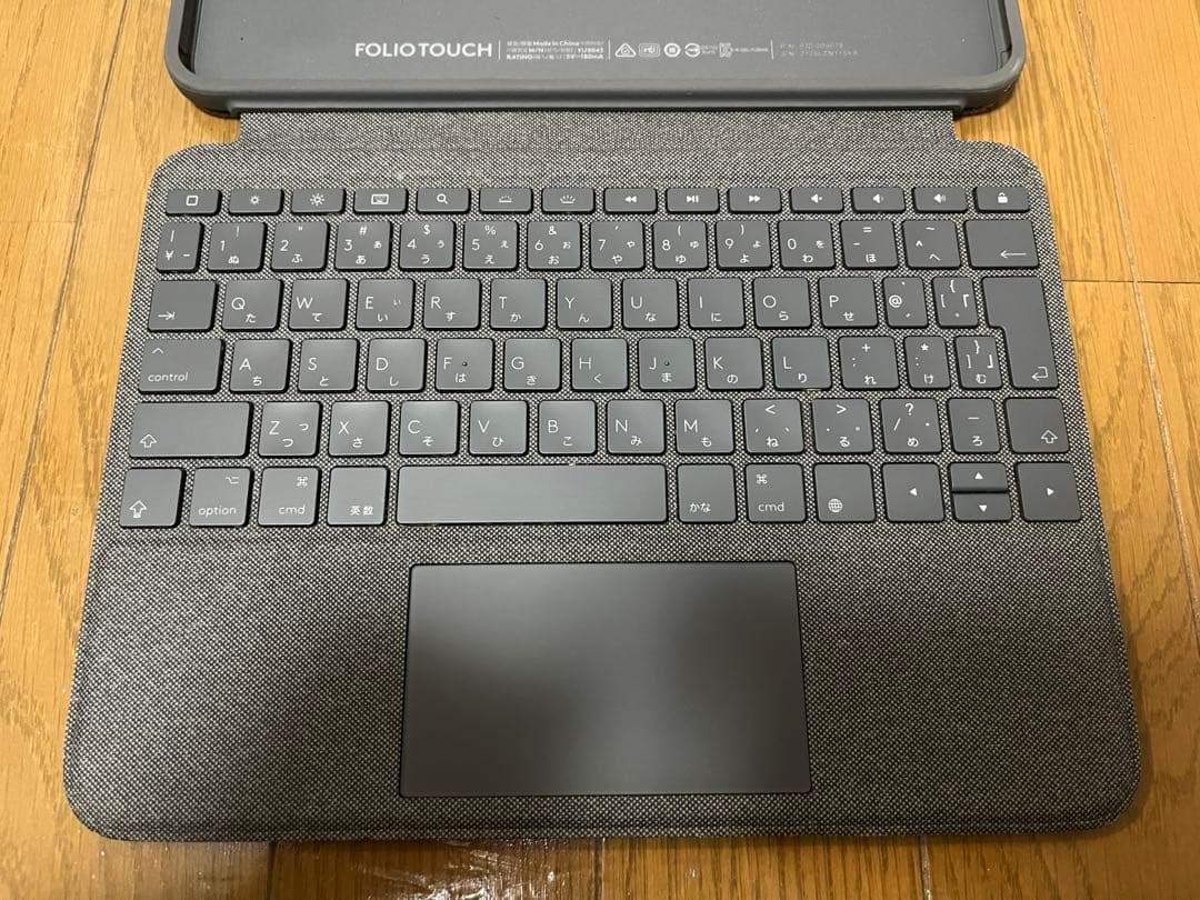 logicool FOLIO TOUCH iPad Air ケース
