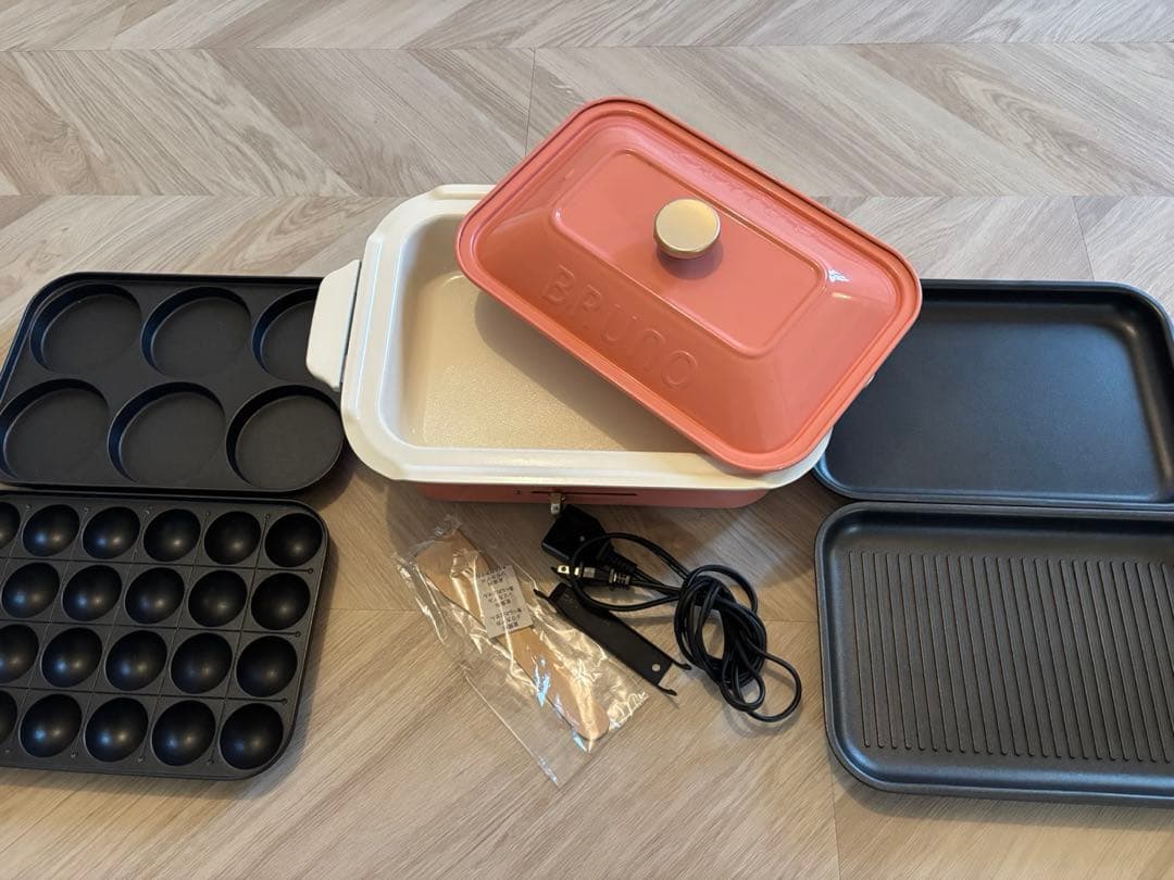 BRUNO ホットプレート ピンク　プレート4枚セット&深鍋