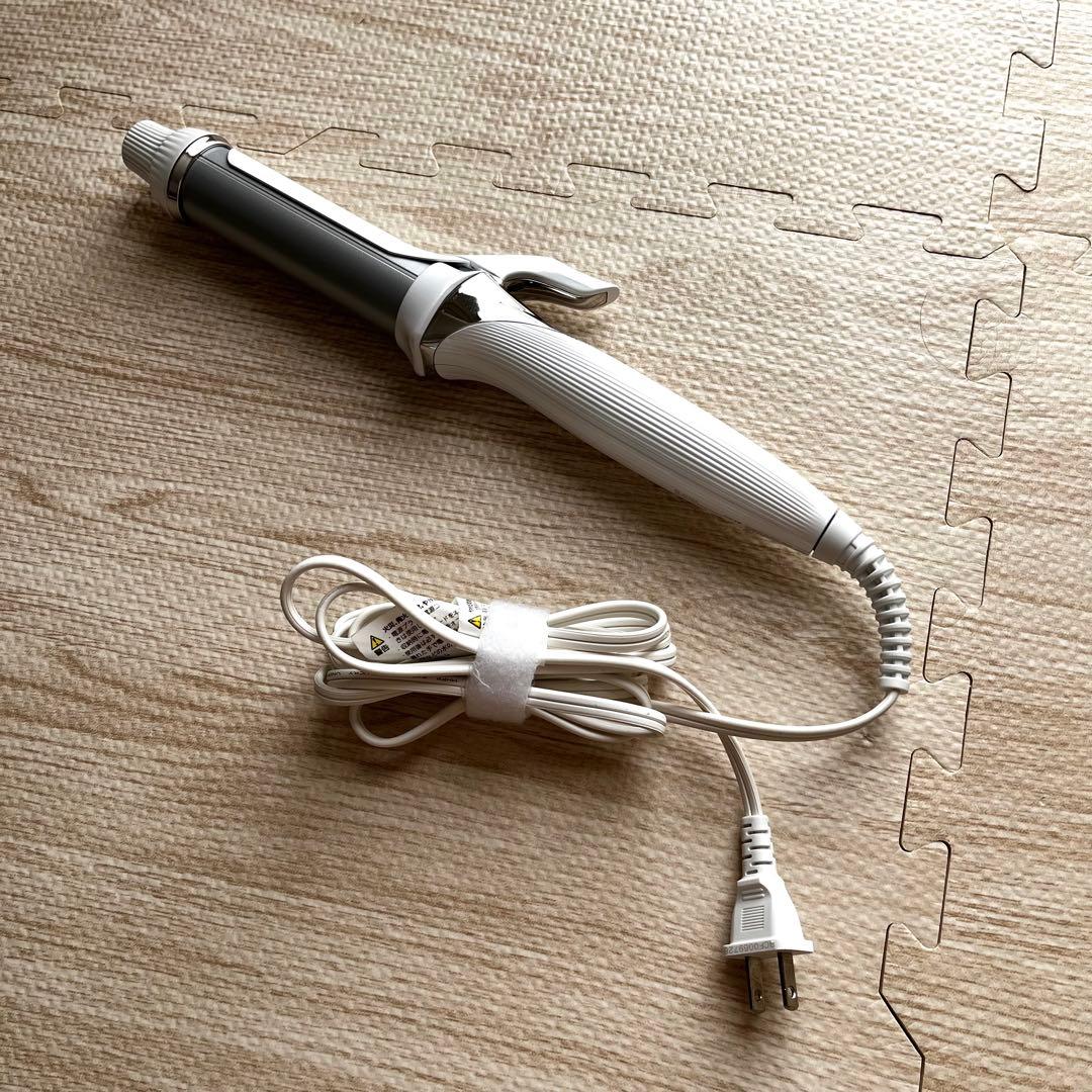 リファ ReFa カールヘアアイロン ホワイト　美品 即日発送 32mm