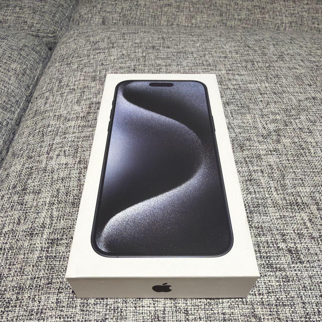 Apple iPhone 15 Pro Max 256GB ブルーチタニウム