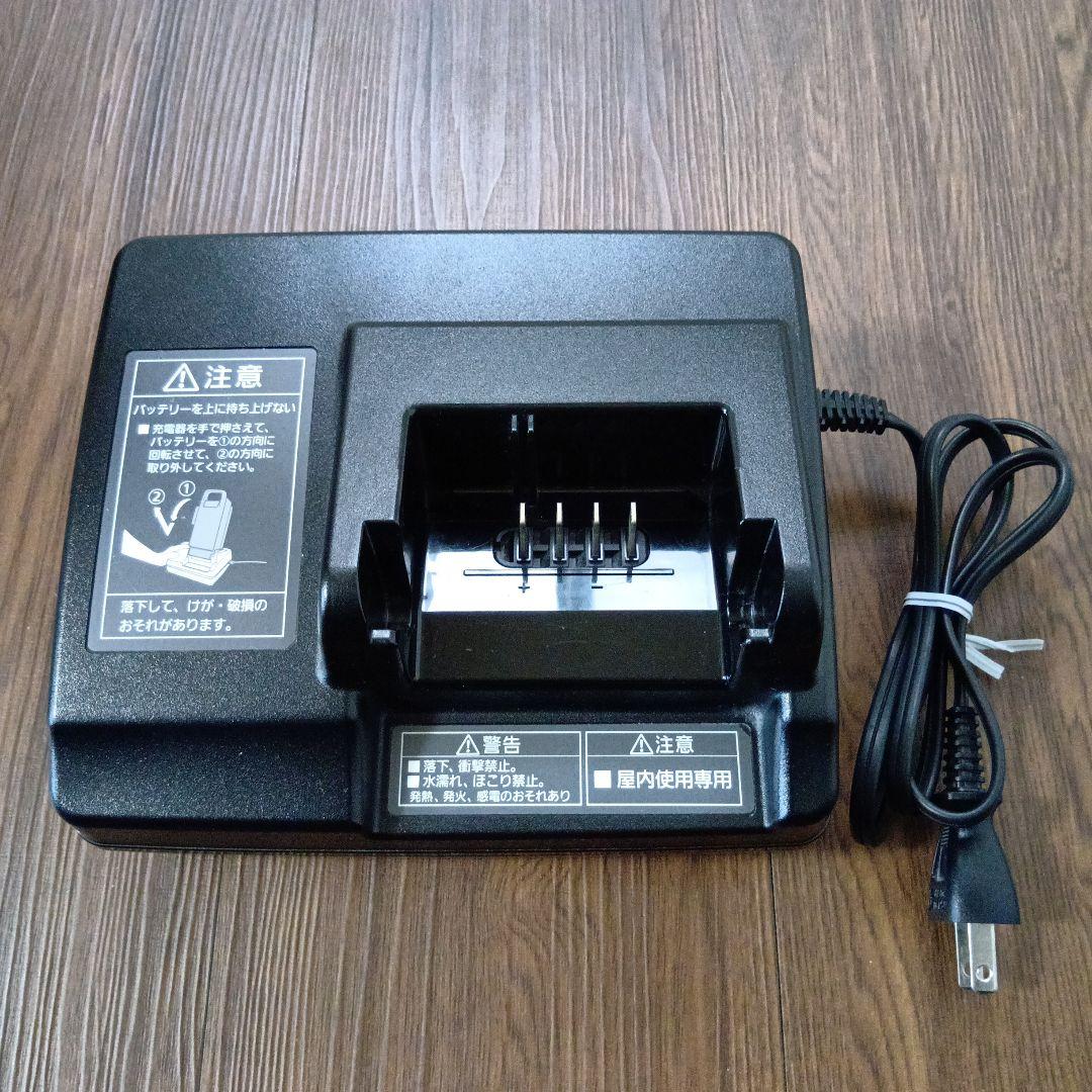 Panasonic 自転車バッテリー充電器 NKJ073Z