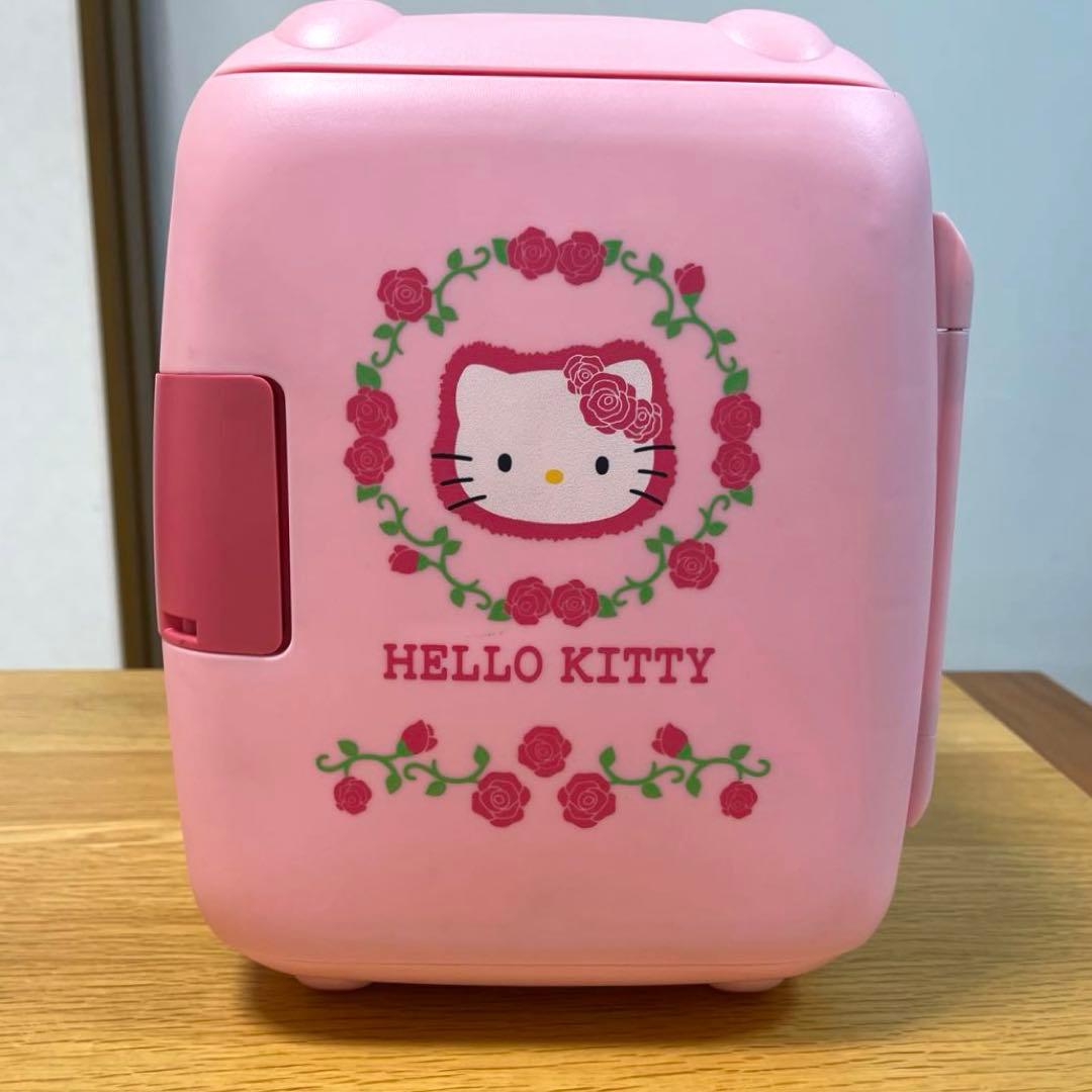レトロで超可愛いミニ冷蔵庫 激レア^_^