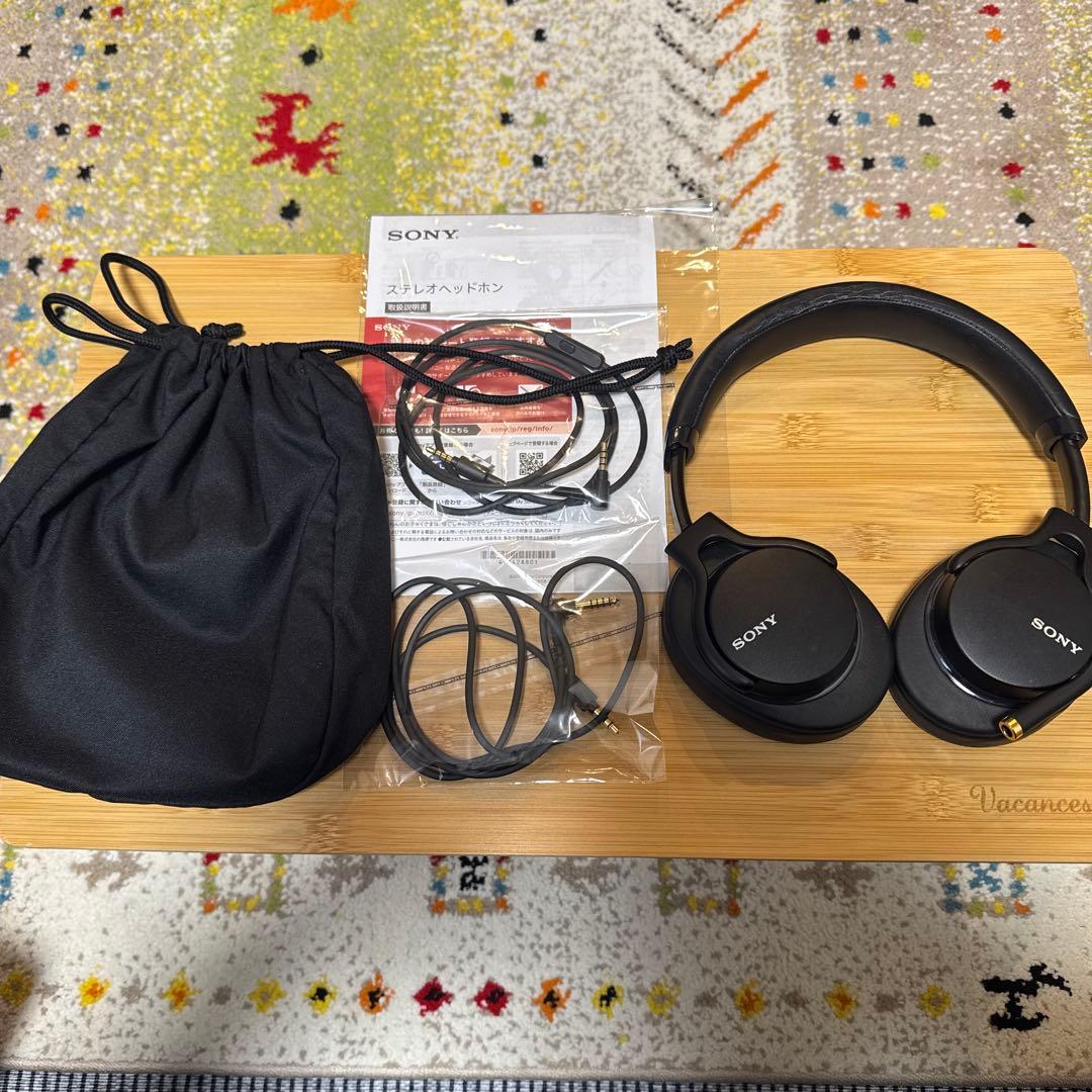 SONY MDR-1AM2 オーバーイヤーヘッドホン ブラック(中古)