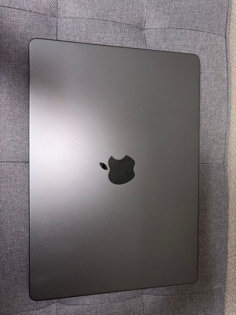 MacBook Pro M1 Pro 16GB 1TB 14インチ