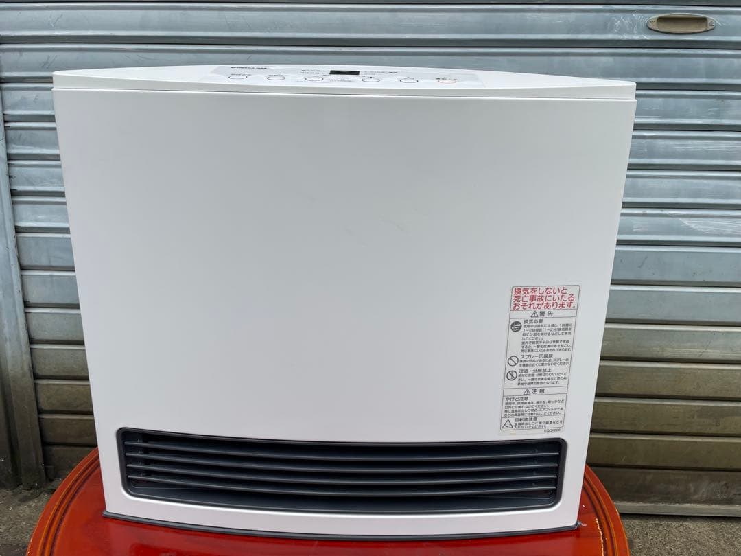 ガスファンヒーター GFH-4004S 2017年製