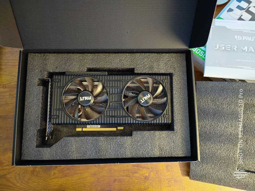 グラフィックボード・グラボ・ビデオカード Palit GeForce RTX 3050 DUAL 8GB