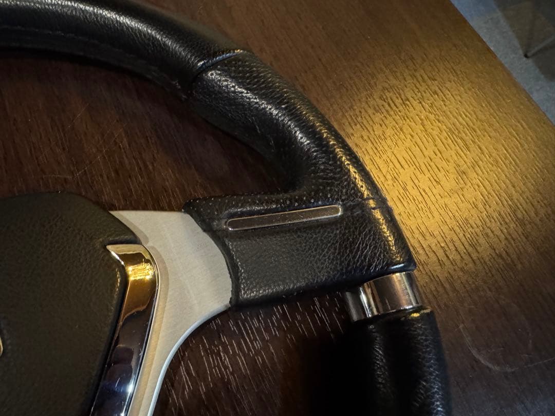 MOMO ステアリング ミレニアムEVO