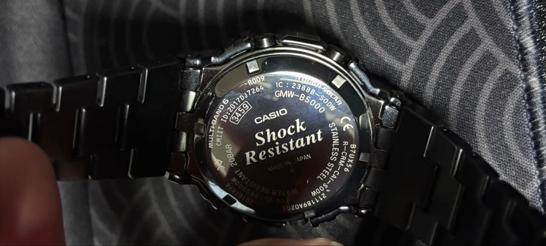 Casio Gshock GMW-B5000GD-1JF（値下げ交渉可）