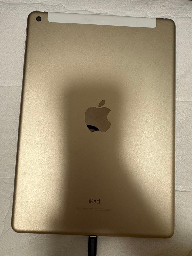 ⭐︎お値下げ⭐︎Apple iPad 32GB ゴールド 第5世代